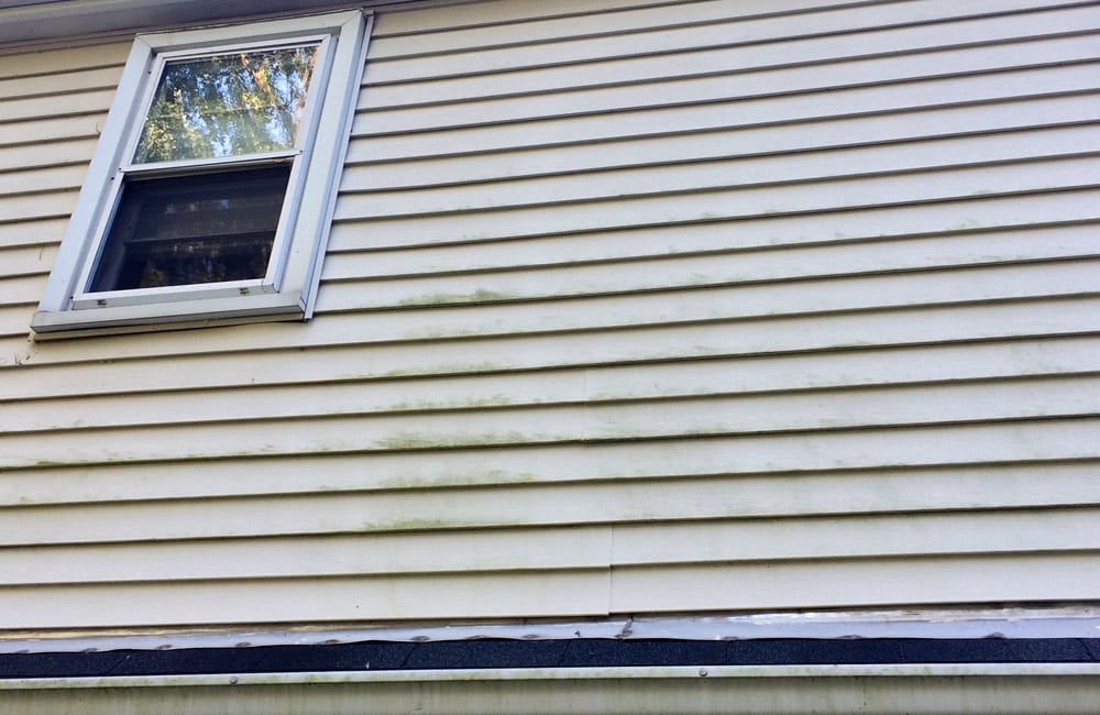 What Are The Signs My Siding Is Allowing Water Intrusion?